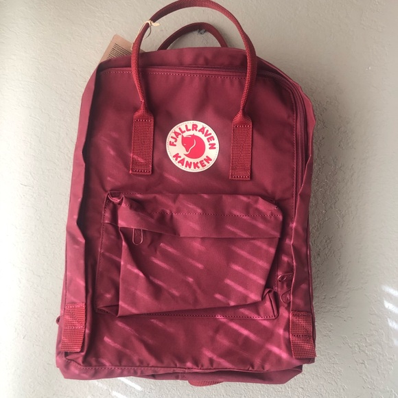 Fjallraven Handbags - NWT Fjallraven Kanken Backpack